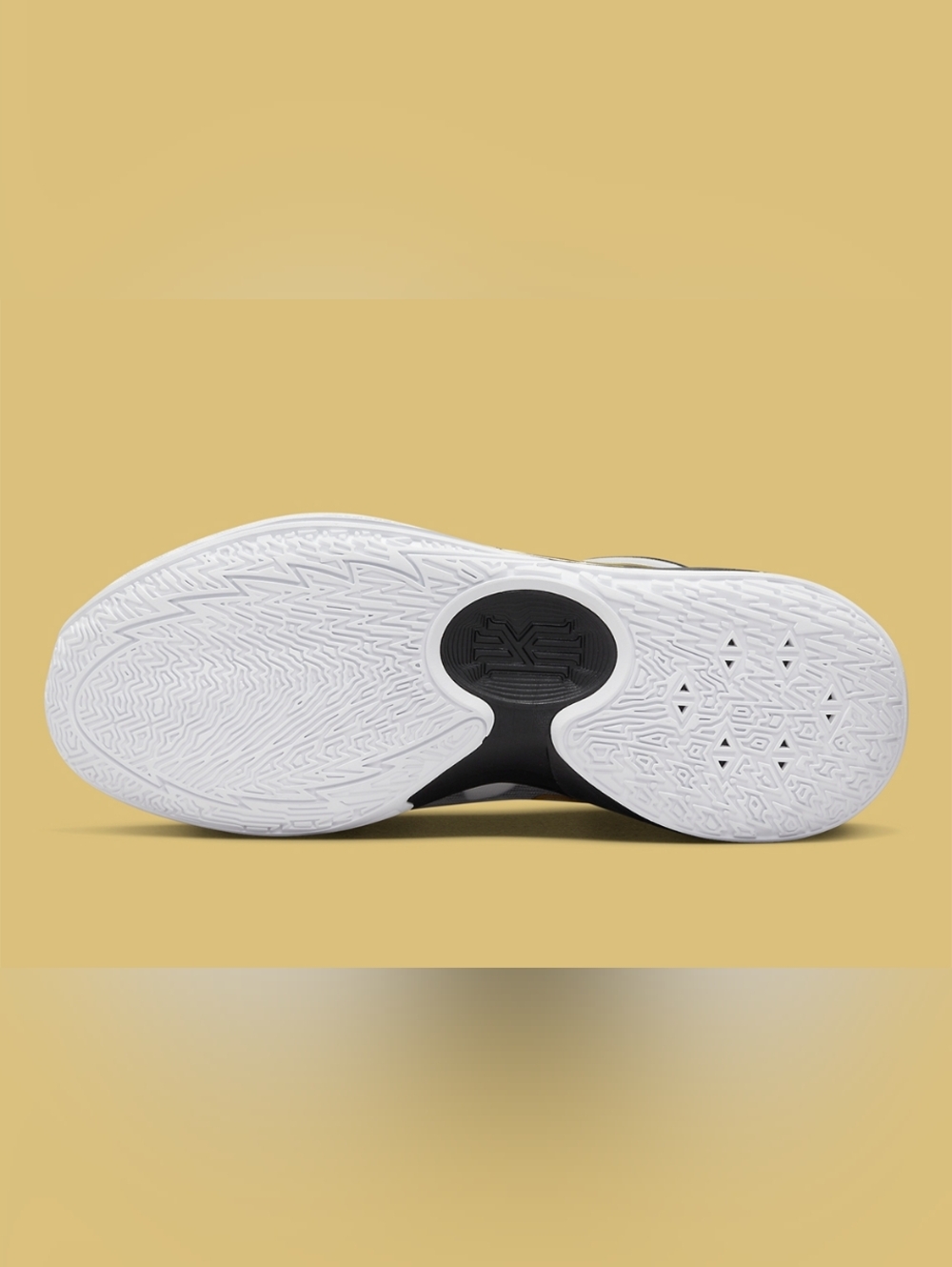 New Nike Kyrie Low 5 - Picture 6 of 6